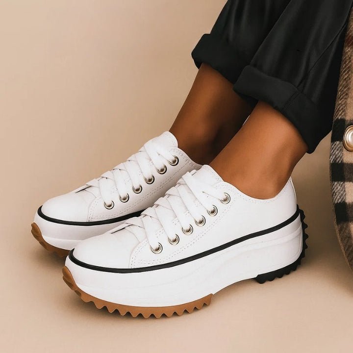 Brigitte Bordeaux | Debbie